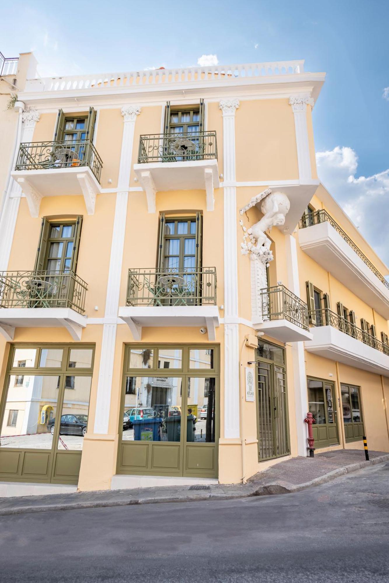 Atlas Boutique Suites Kavala Exterior photo
