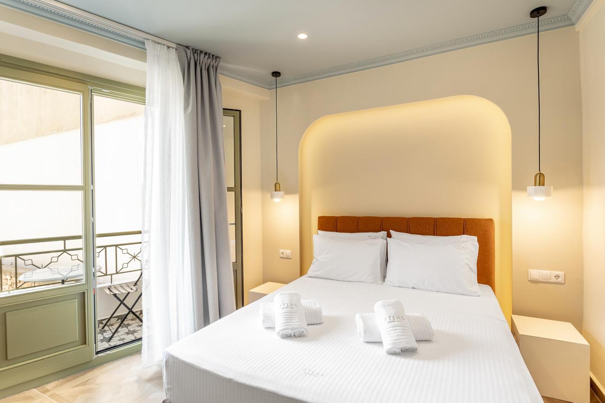 Atlas Boutique Suites Kavala Exterior photo